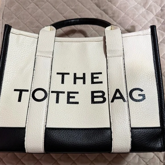 Black and White Tote Bag - Picture 1 of 4